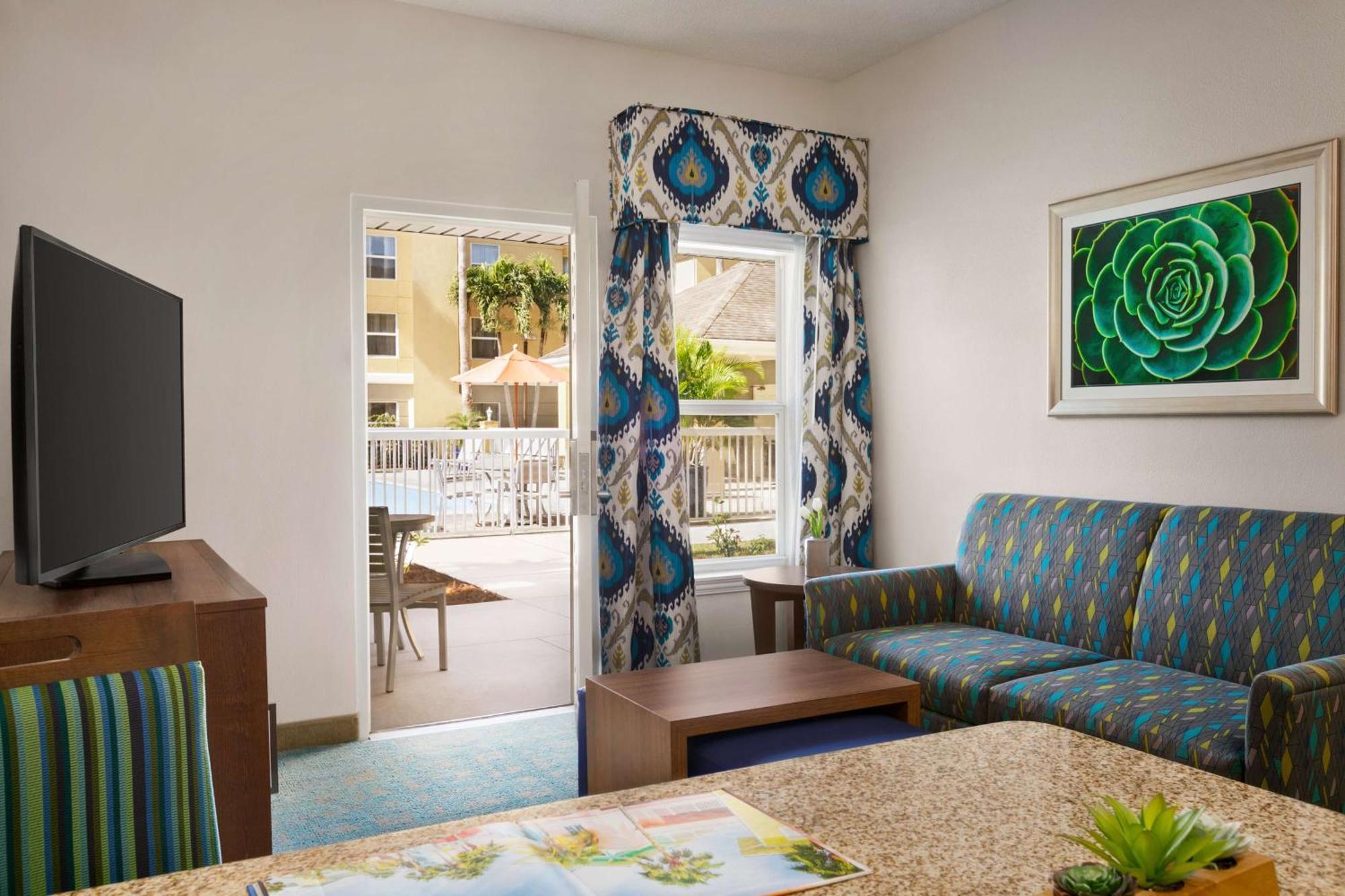 Homewood Suites By Hilton Fort Myers Exterior foto