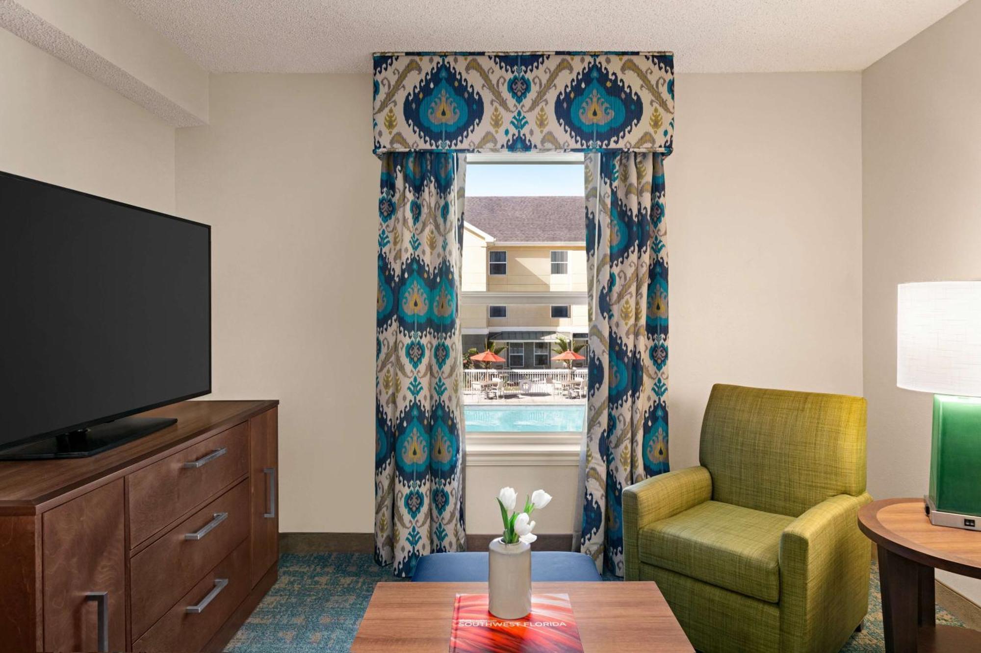 Homewood Suites By Hilton Fort Myers Exterior foto